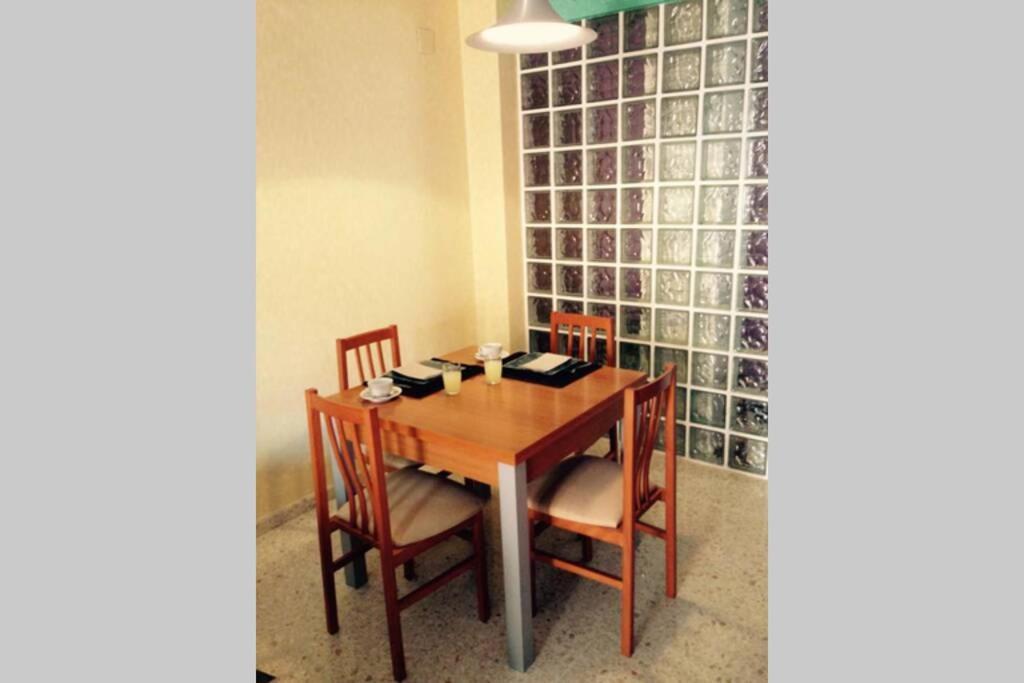 Confortable-Tranquilo Apartamento Junto Al Centro Малага Екстериор снимка